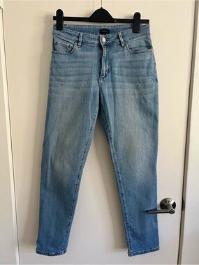 Light Blue Women’s Jeans - Classic Straight Fit